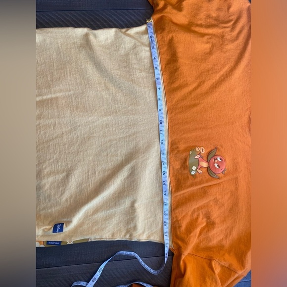 Disney Epcot Flower Garden Festival 2023 orange bird sunshine spirit jersey - Picture 7 of 11